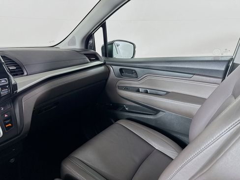 Used 2019 Honda Odyssey Touring image 29
