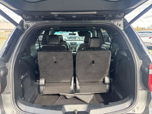 Used 2017 Ford Explorer Sport w/ Equipment Group 401A image 14