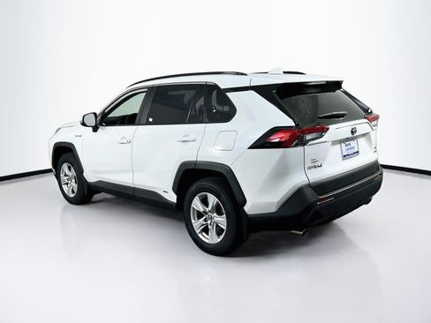 Used 2019 Toyota RAV4 XLE w/ Convenience Package image 7