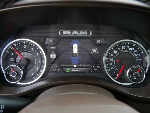 Used 2025 RAM 1500 Laramie image 38