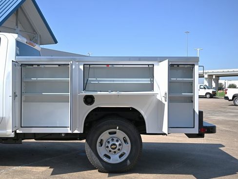 New 2025 Chevrolet Silverado 2500 W/T w/ WT Convenience Package image 4