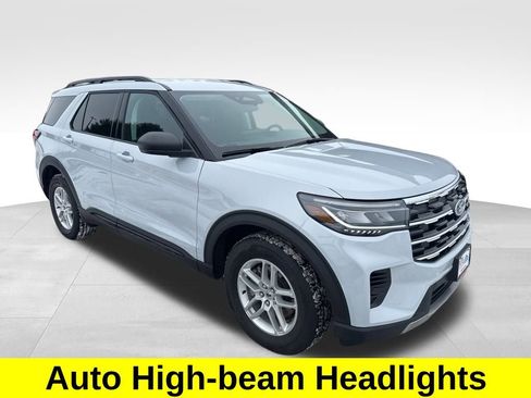 Used 2026 Ford Explorer Active image 9