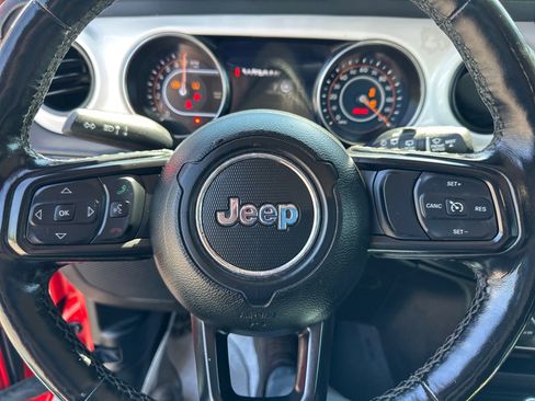 Used 2021 Jeep Wrangler Unlimited Sport AWD/4WD image 26