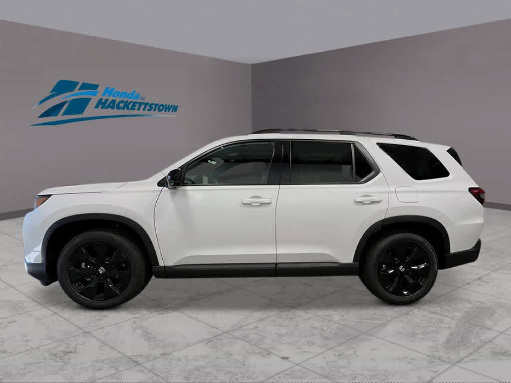 New 2026 Honda Pilot Black Edition image 2