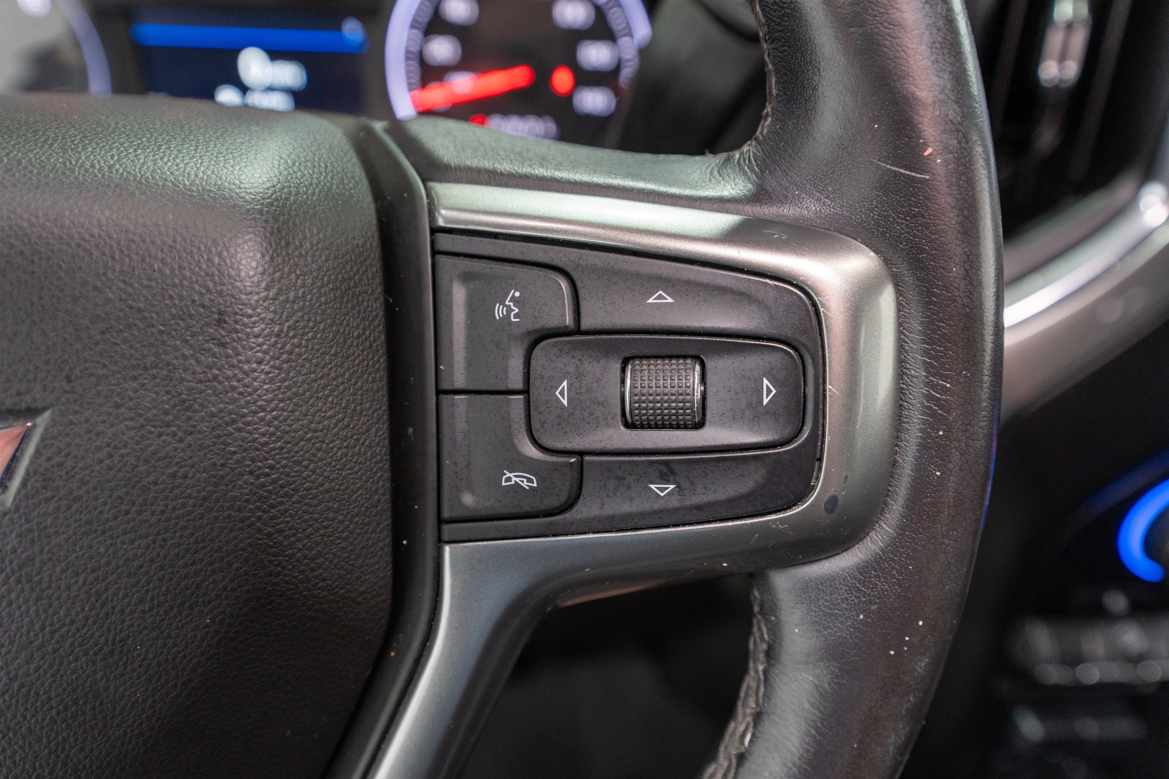 Used 2020 Chevrolet Silverado 1500 LT w/ All-Star Edition AWD/4WD image 26