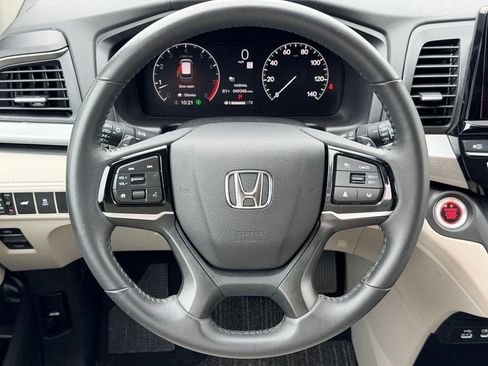Used 2025 Honda Odyssey EX-L image 18