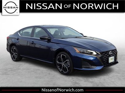 Used 2023 Nissan Altima 2.5 SR w/ SR Premium Package