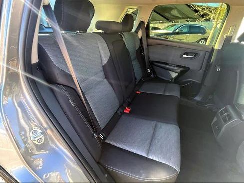 Certified 2023 Nissan Rogue SV image 20