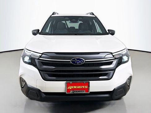 New 2025 Subaru Forester Premium image 2