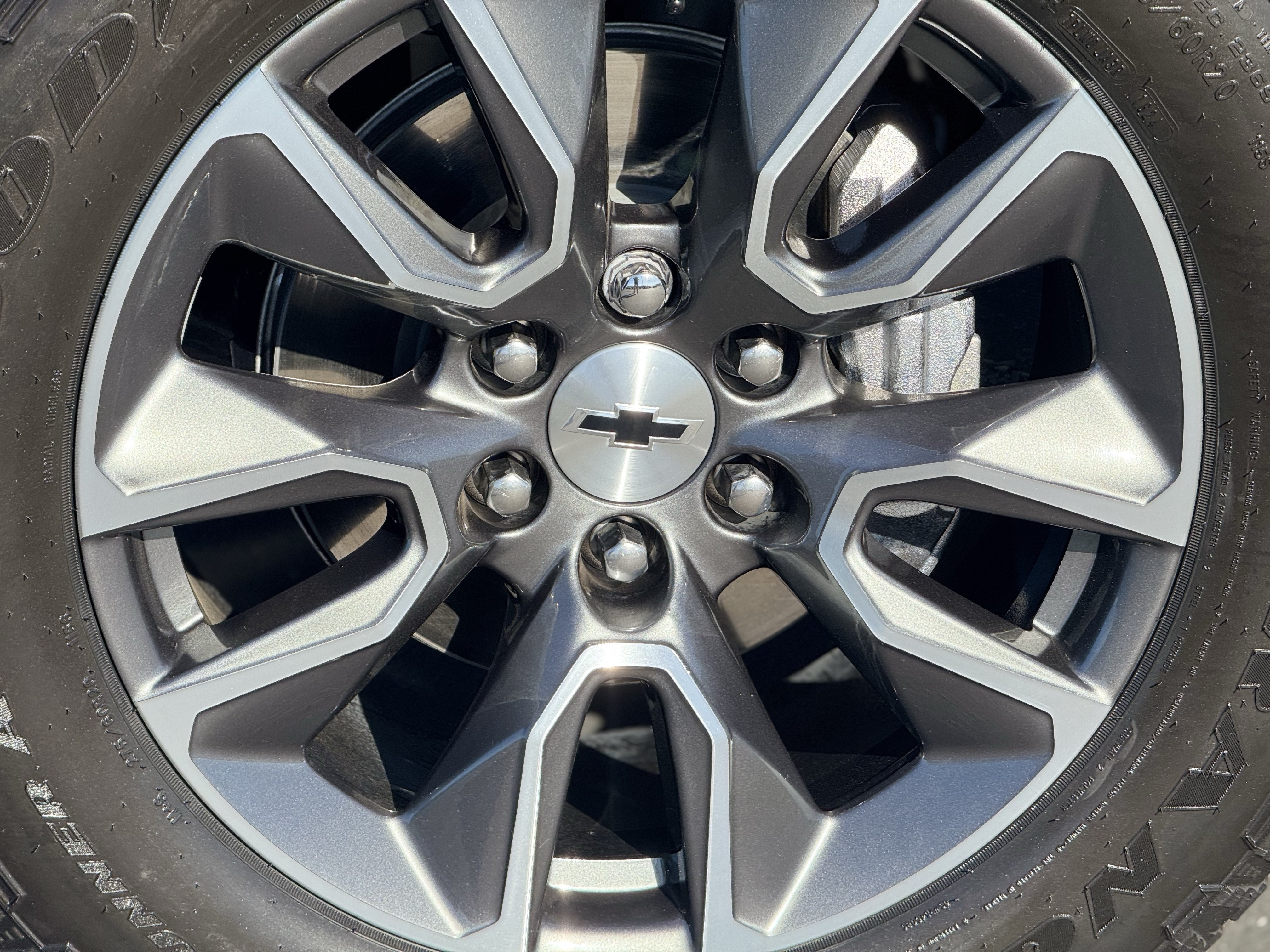 Certified 2024 Chevrolet Silverado 1500 RST AWD/4WD image 9