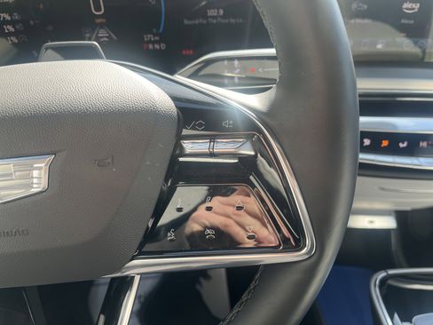 Used 2024 Cadillac Lyriq Sport image 26