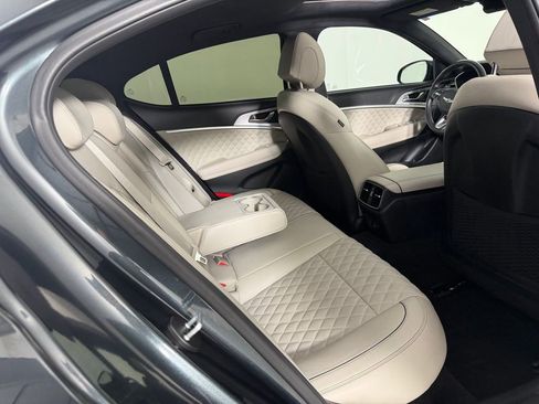 Used 2023 Genesis G70 3.3T w/ Sport Prestige Package image 27