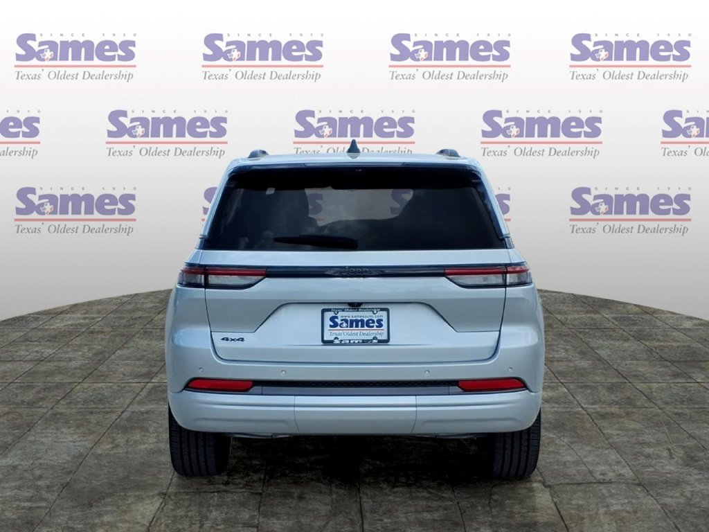 New 2026 Jeep Grand Cherokee Limited AWD/4WD image 4