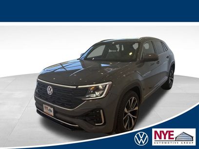 New 2026 Volkswagen Atlas Cross Sport SEL Premium R-Line