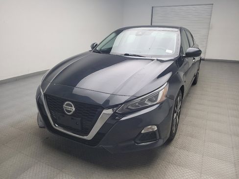 Used 2021 Nissan Altima 2.5 SV FWD image 15