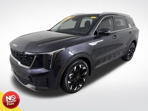 Used 2025 Kia Sorento SX FWD image 8