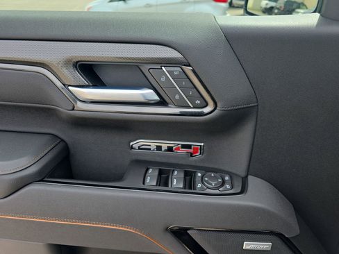 Used 2025 GMC Sierra 1500 AT4 w/ AT4 Premium Package image 30
