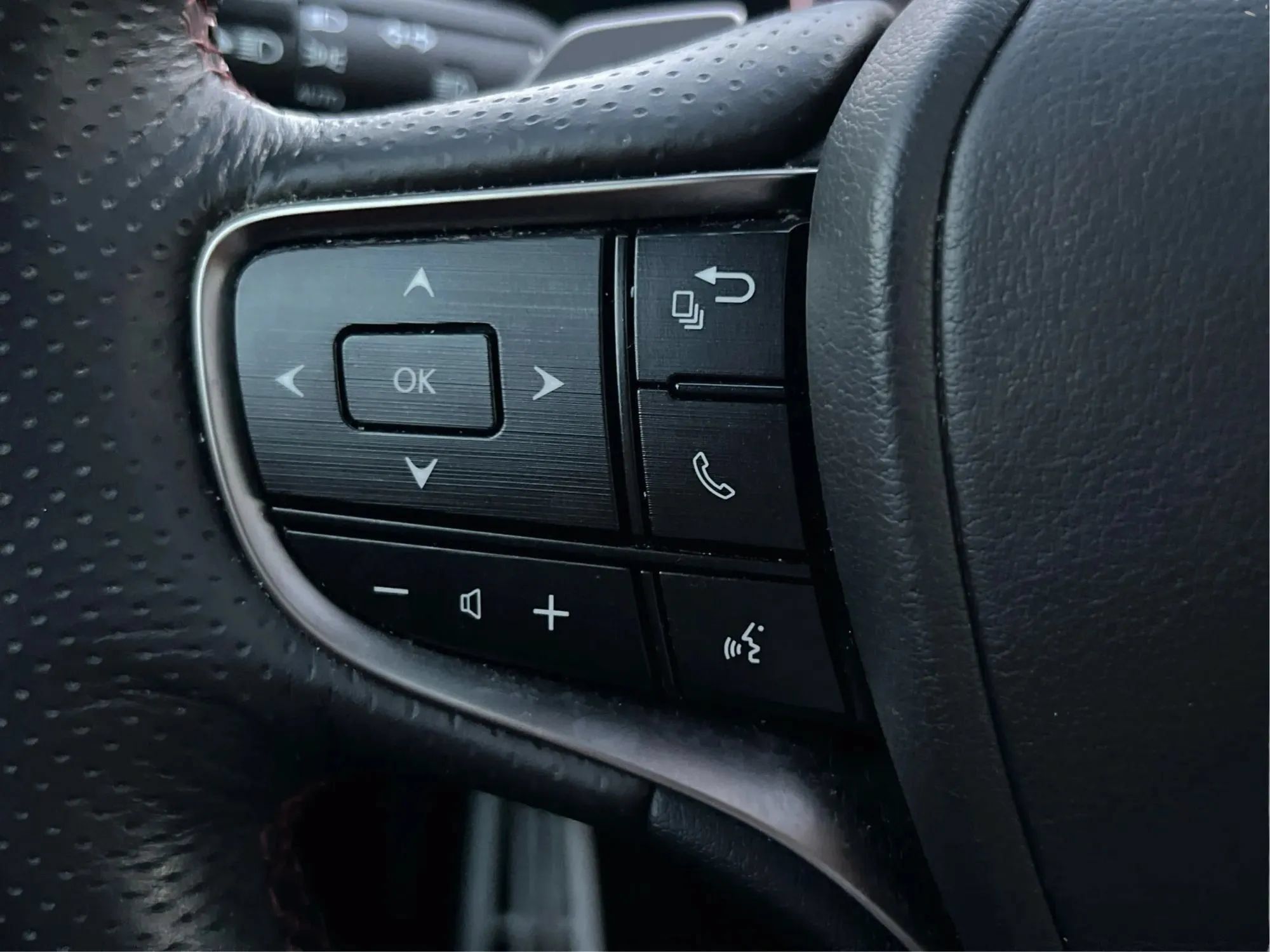 Used 2019 Lexus ES 350 F Sport w/ Accessory Package 2 FWD image 24