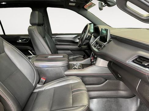 Used 2021 Chevrolet Tahoe RST w/ Luxury Package image 12