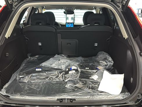 New 2026 Volvo XC60 T8 Plus w/ Protection Package Premier AWD/4WD image 29