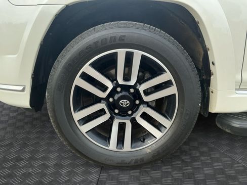 Used 2019 Toyota 4Runner Limited AWD/4WD image 14