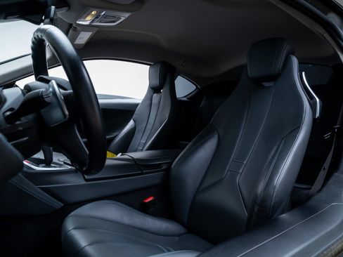 Used 2020 BMW i8 Coupe AWD/4WD image 19