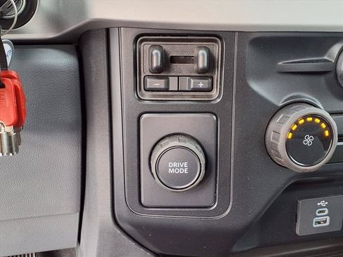 New 2024 Ford F350 XLT RWD image 10
