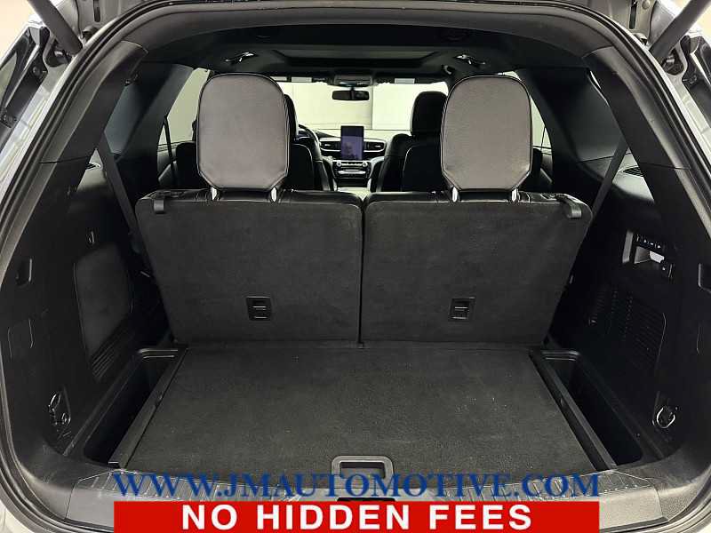 Used 2021 Ford Explorer ST w/ Equipment Group 401A AWD/4WD image 18