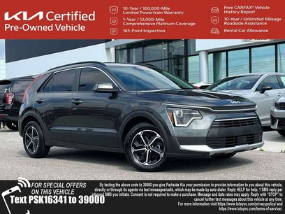 Certified 2025 Kia Niro EX