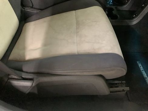 Used 2009 Dodge Journey SXT w/ Flexible Seating Group AWD/4WD image 24