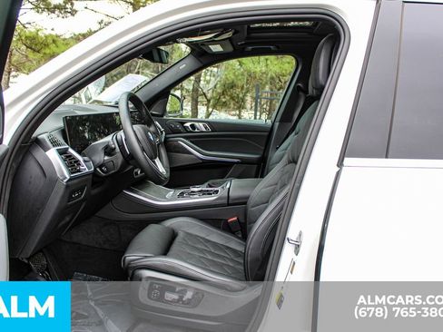 Used 2026 BMW X5 xDrive50e w/ Executive Package image 16