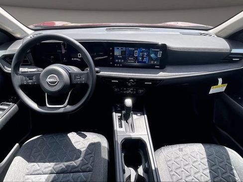 New 2026 Nissan Kicks SV w/ Cold Weather Package AWD/4WD image 5