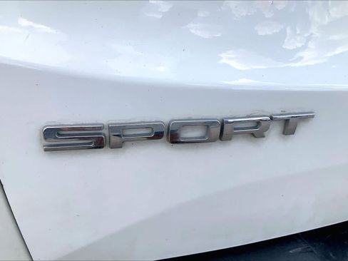 Used 2017 Jeep Renegade Sport w/ Power & Air Group FWD image 10