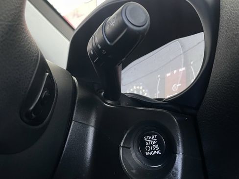 Used 2020 Jeep Renegade Sport image 19