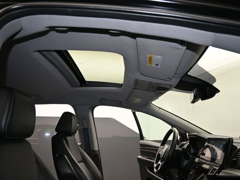 Used 2021 Honda Odyssey EX-L image 29