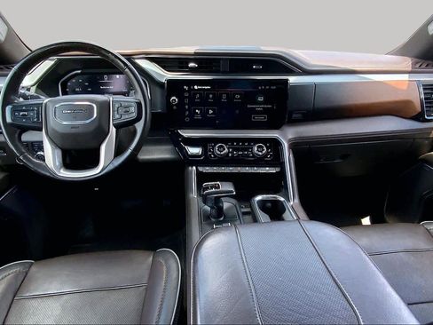 Used 2023 GMC Sierra 1500 Denali w/ Denali Reserve Package AWD/4WD image 16