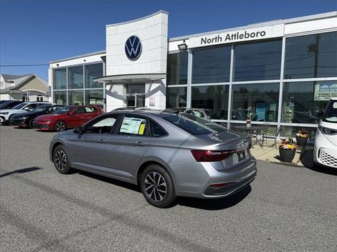 New 2026 Volkswagen Jetta Sport FWD image 4