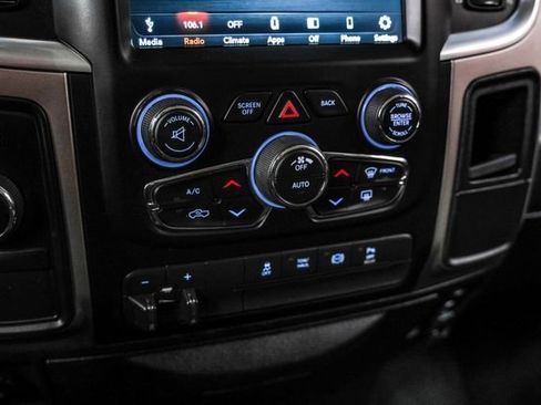 Used 2018 RAM 2500 SLT AWD/4WD image 21