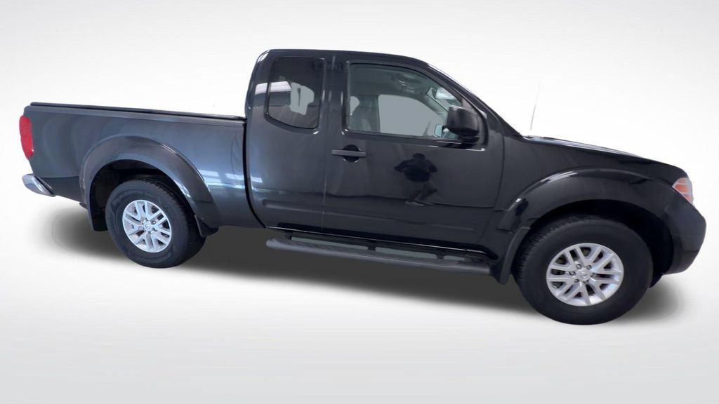 Used 2019 Nissan Frontier SV AWD/4WD image 9