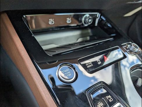 Used 2025 Audi A5 2.0T Premium Plus w/ Premium Plus image 18