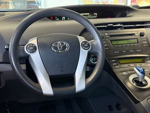 Used 2010 Toyota Prius Two image 28