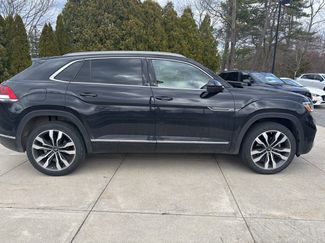 Used 2023 Volkswagen Atlas Cross Sport SEL Premium R-Line AWD/4WD video 2