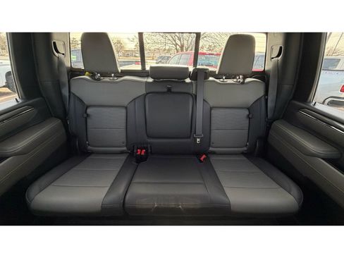 Certified 2024 Chevrolet Silverado 2500 ZR2 w/ Technology Package image 25