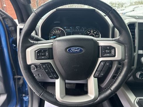 Used 2018 Ford F150 Lariat w/ Equipment Group 502A Luxury image 13