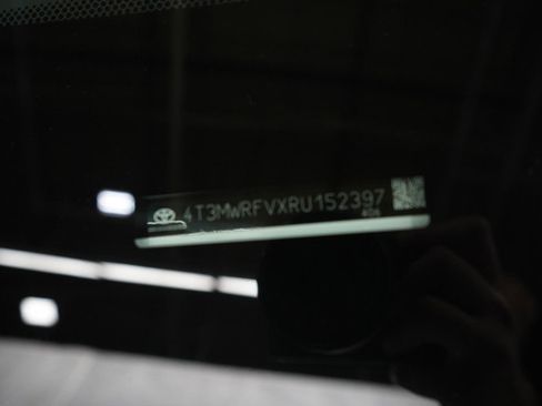 Used 2024 Toyota RAV4 LE image 29