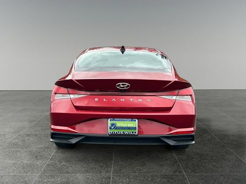 Used 2023 Hyundai Elantra SEL FWD image 8