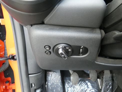 Used 2021 MINI Cooper S image 72