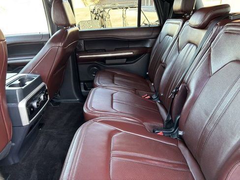 Used 2022 Ford Expedition Max Limited image 28