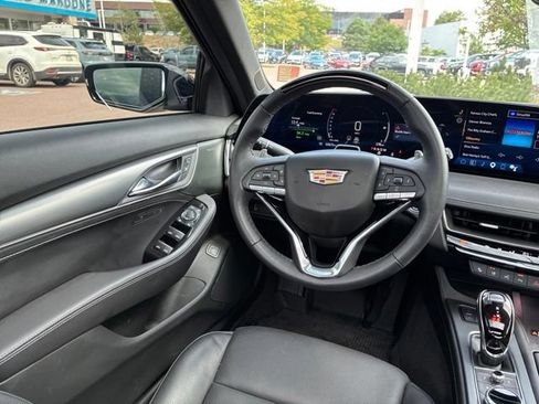 Certified 2025 Cadillac CT5 Premium Luxury w/ LPO, ONYX Package AWD/4WD image 17