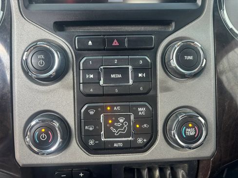 Used 2016 Ford F350 Platinum AWD/4WD image 28